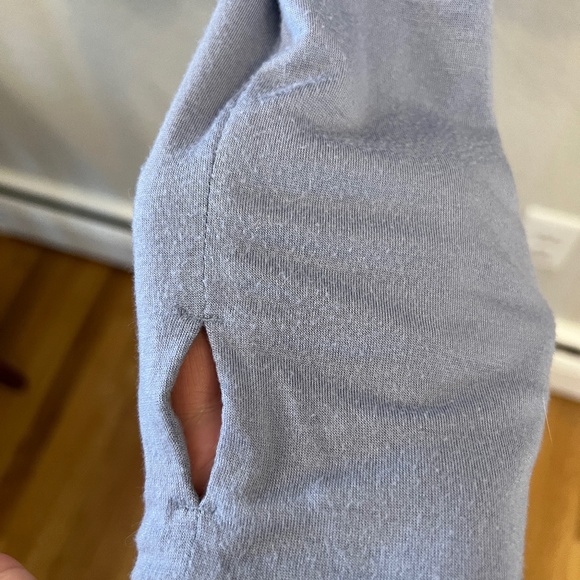 prAna Women's Synergy Top (Light Blue/Lavender Color) Size Medium - Picture 5 of 8